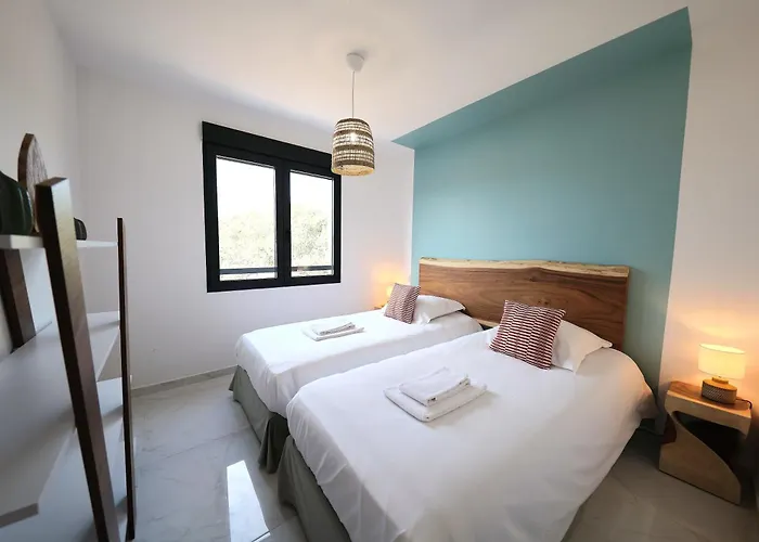 Splendide T3 Wifi 4 6p Hébergement de vacances Bonifacio (Corsica)